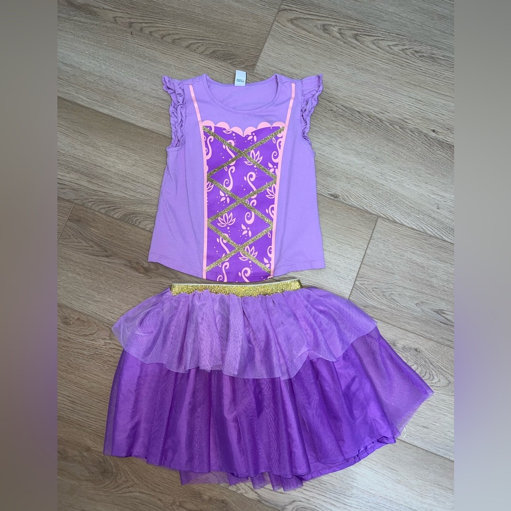 Rapunzel Disney© Princess T-Shirt and Tutu Skirt Set - Picture 3 of 8